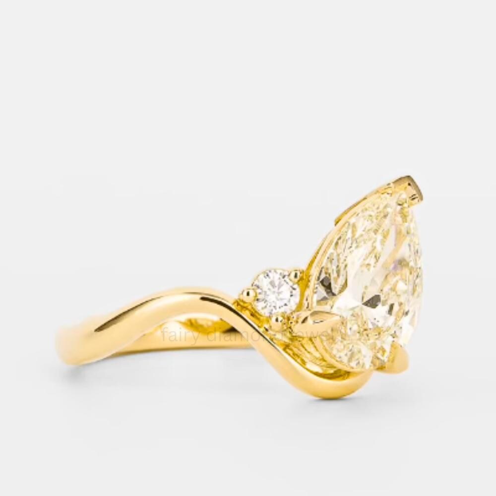 Pear Moissanite Diamond Ring Set: 14k Gold East West Wedding Band