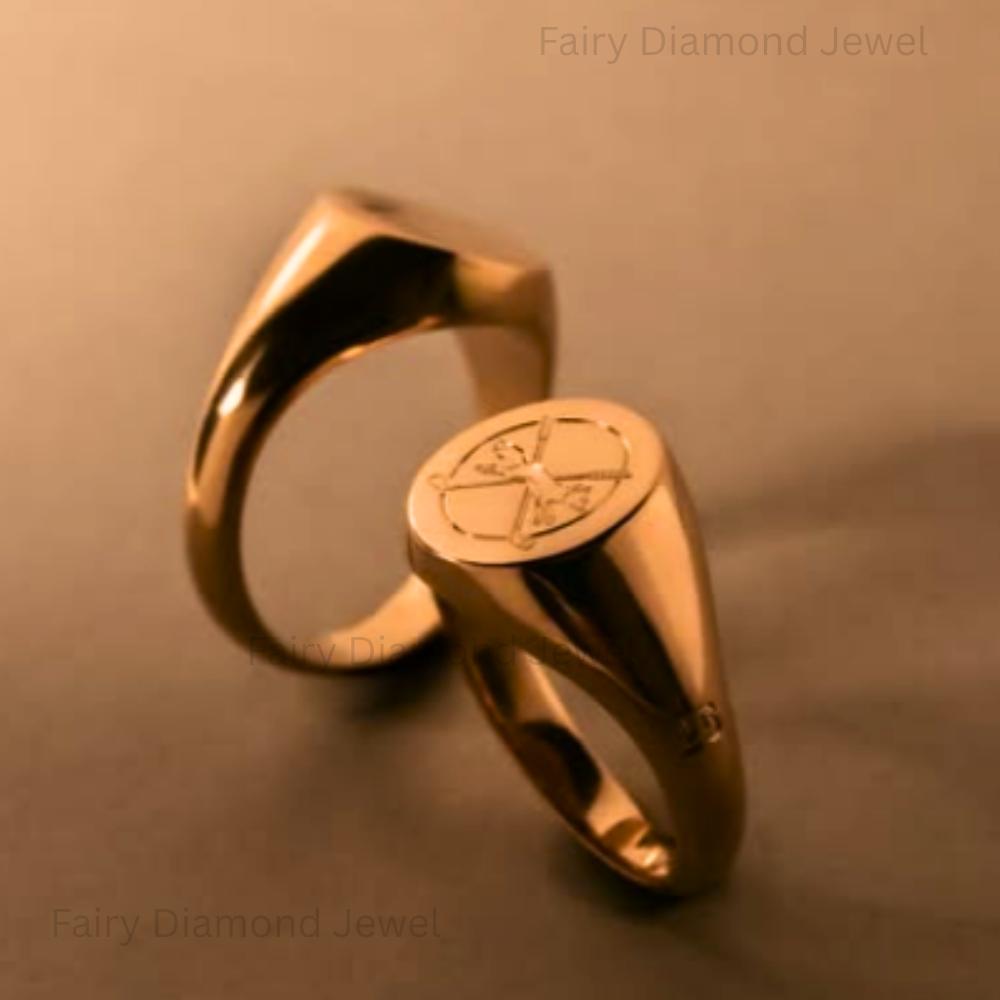 14K Gold Oval Fox Signet Ring, Chunky Spirit Chase Stacking Band