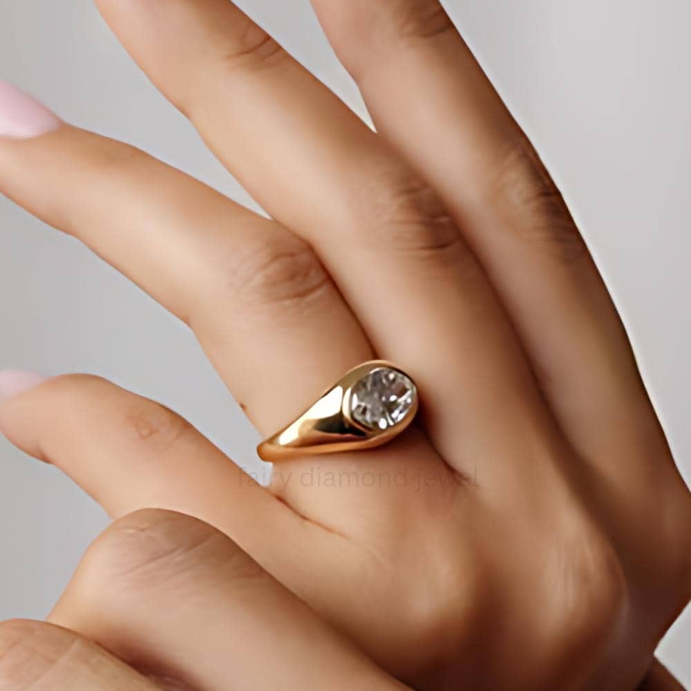 18K Gold Oval Moissanite Signet Chunky Ring, 3 Ct Bezel Set Diamond Band