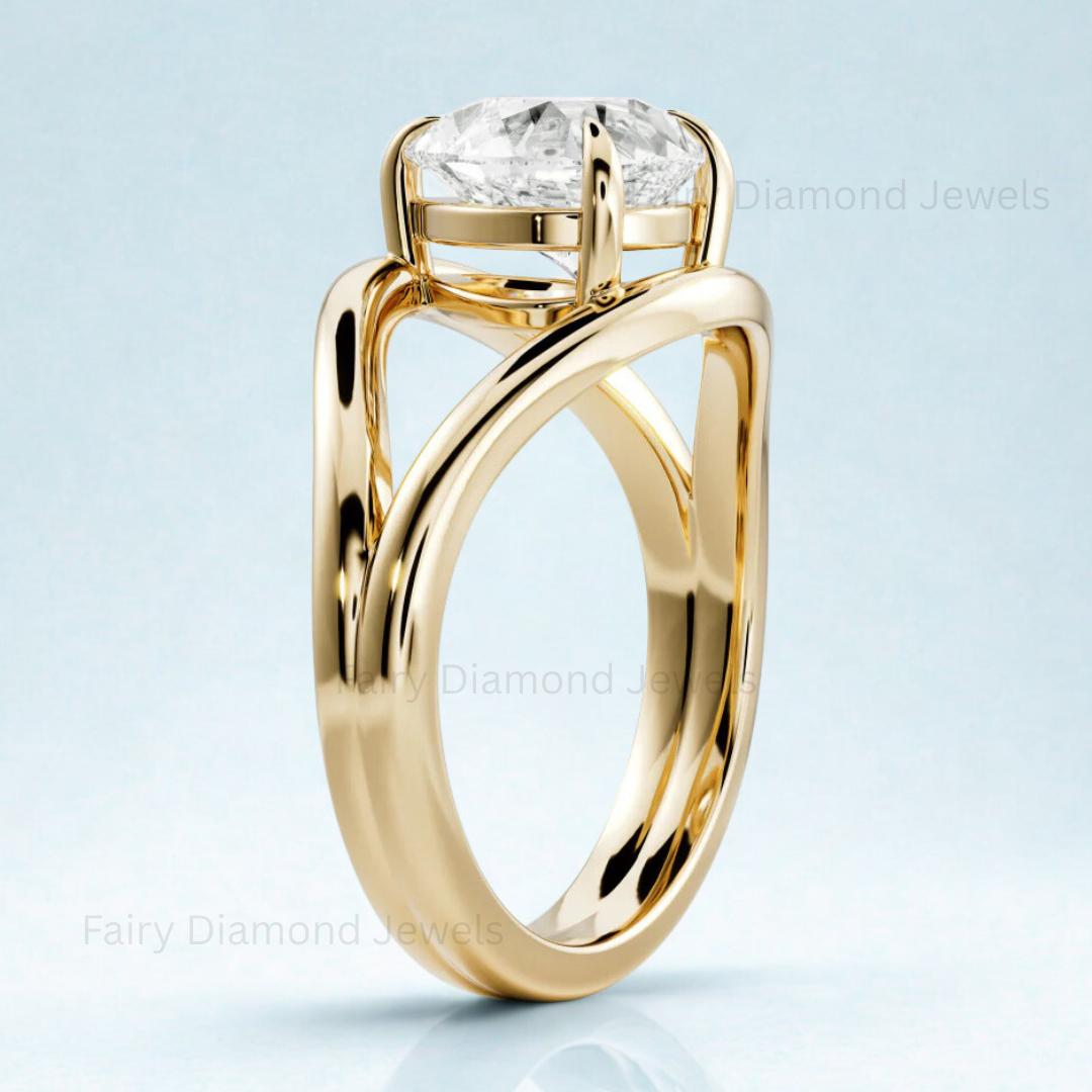 Pear Moissanite 14K Gold Ring – Teardrop Split Shank Anniversary Ring