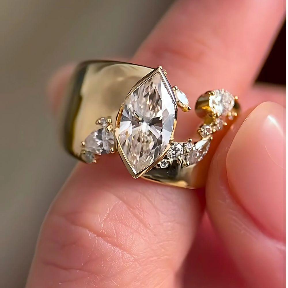 Marquise Cut Moissanite Gold Fractured Cigar Band, 14K Yellow Gold Engagement Wedding Round Cut Stacking Band, Thick Unique Cigar Band