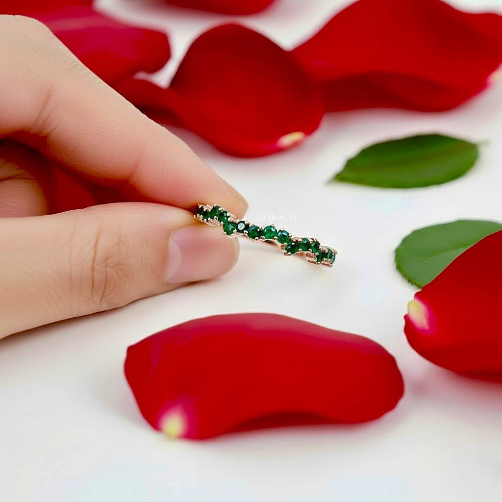Emerald Ring 14K Gold, Dainty Emerald Stone Stackable Ring, Minimalist Birthstone Ring Statement Ring, Custom Stacking Ring, May Birthstone