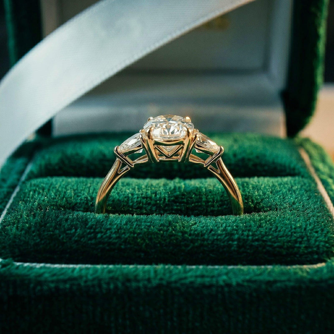 Oval Moissanite engagement ring, Vintage rose gold wedding ring, diamond bridal ring, Dainty woman ring, Promise gift, Marriage ring,