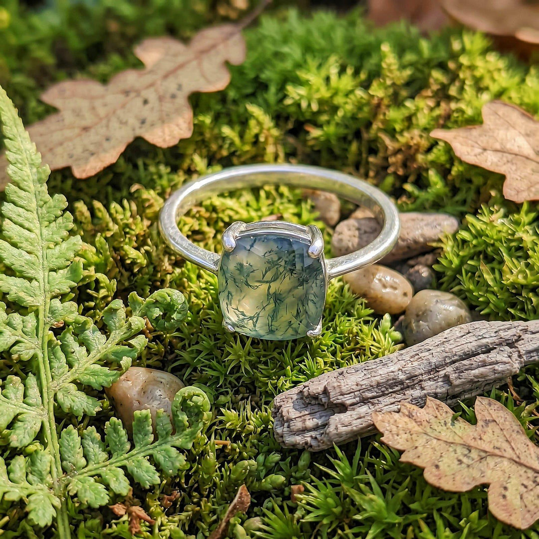 Minimalist Moss Agate Cushion Cut Solitaire Ring, Dainty Agate Ring, Nature Inspired, Wedding & Engagement Ring, Anniversary For Women Her