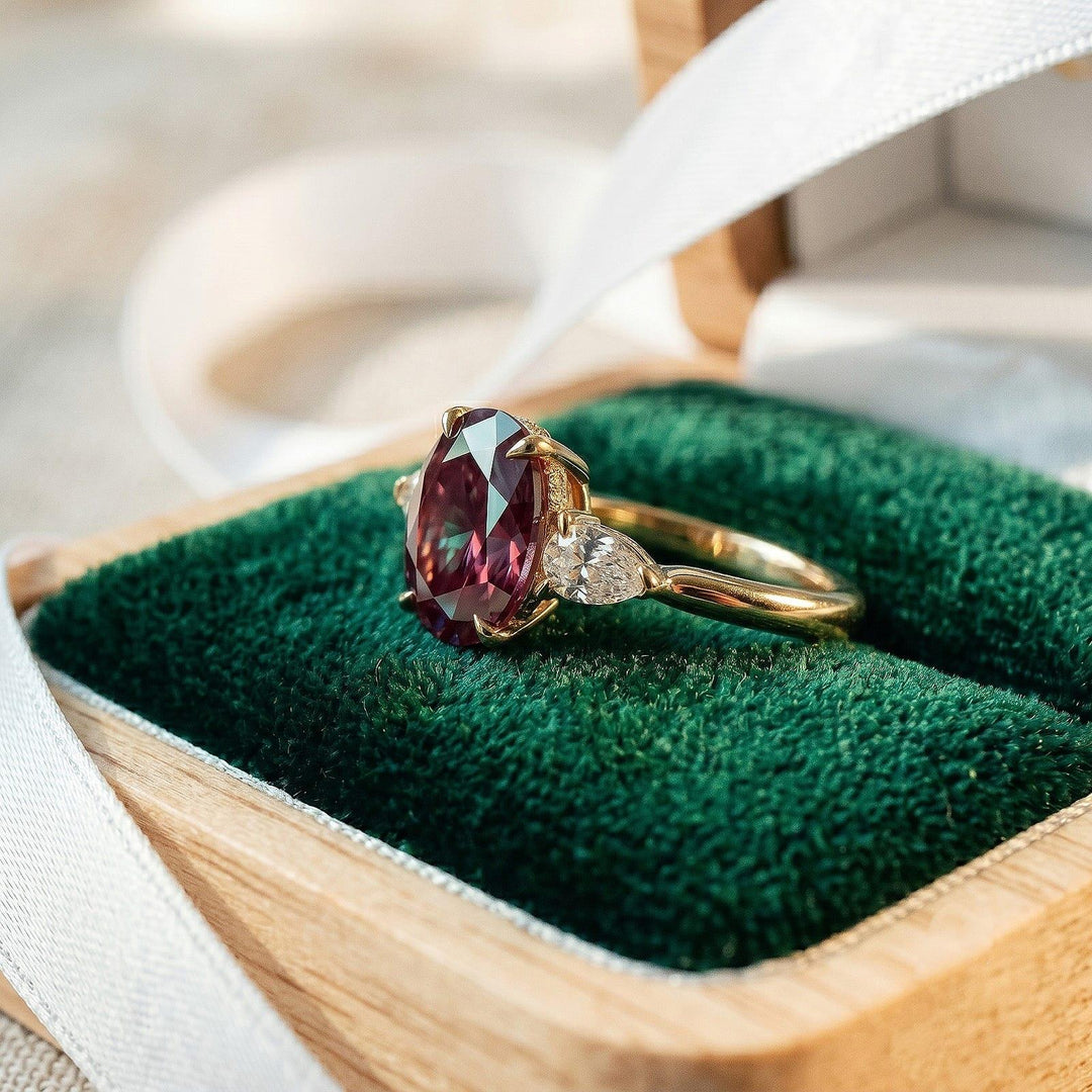 Alexandrite Engagement Ring, Oval cut, women Art deco, 14k gold engagement ring, unique diamond wedding, ring Bridal anniversary
