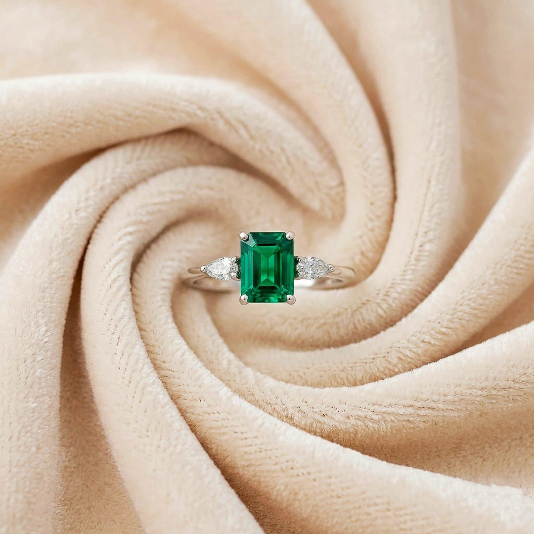 Emerald ring Vintage Lab Emerald Engagement ring Silver ring gift Unique antique wedding promise anniversary ring for her