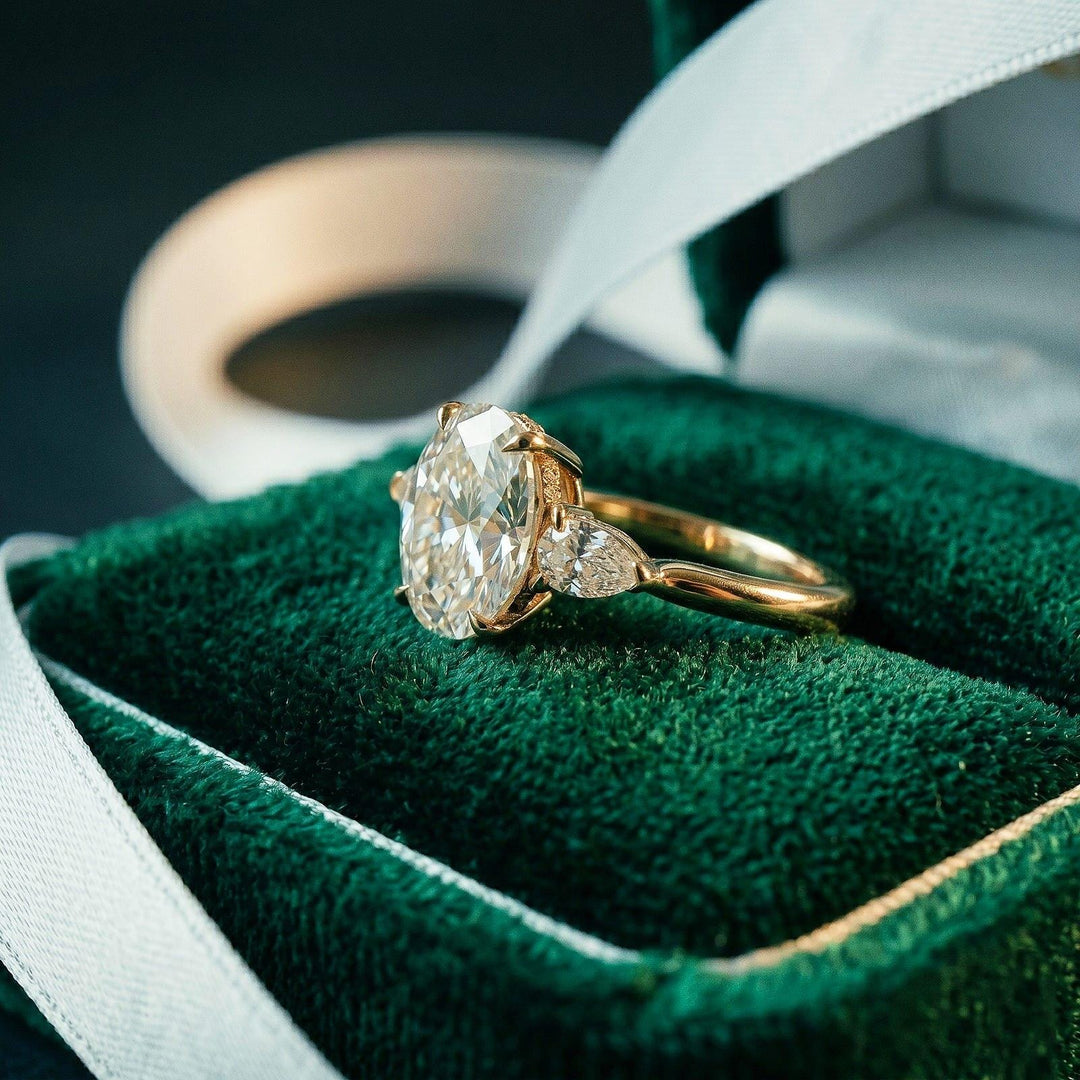 Oval Moissanite engagement ring, Vintage rose gold wedding ring, diamond bridal ring, Dainty woman ring, Promise gift, Marriage ring,