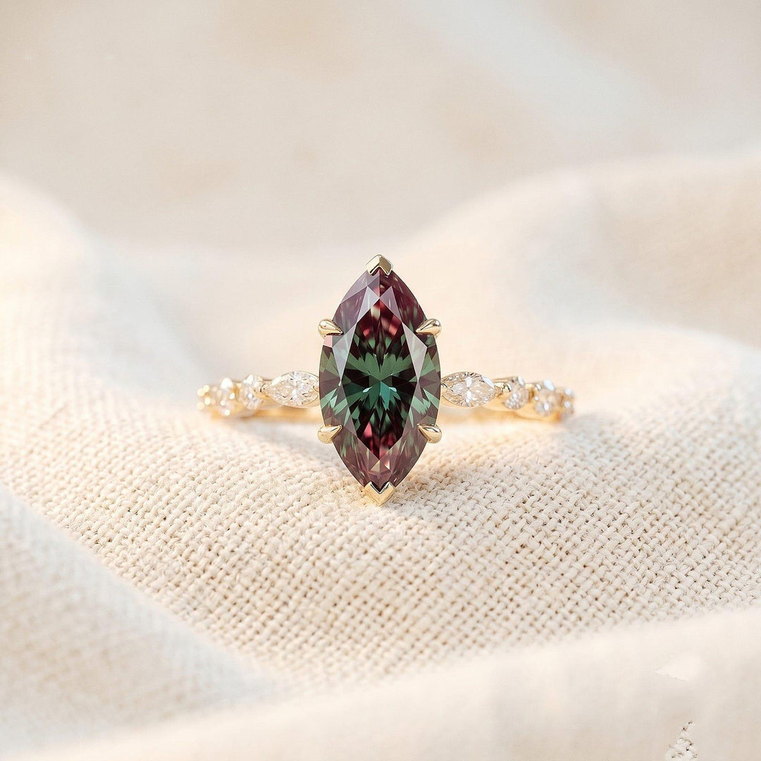 Marquise Alexandrite Engagement Ring Solid Gold Vintage Engraved Alexandrite Wedding Ring Promise Gemstone Rings for Women Handmade Jewelry