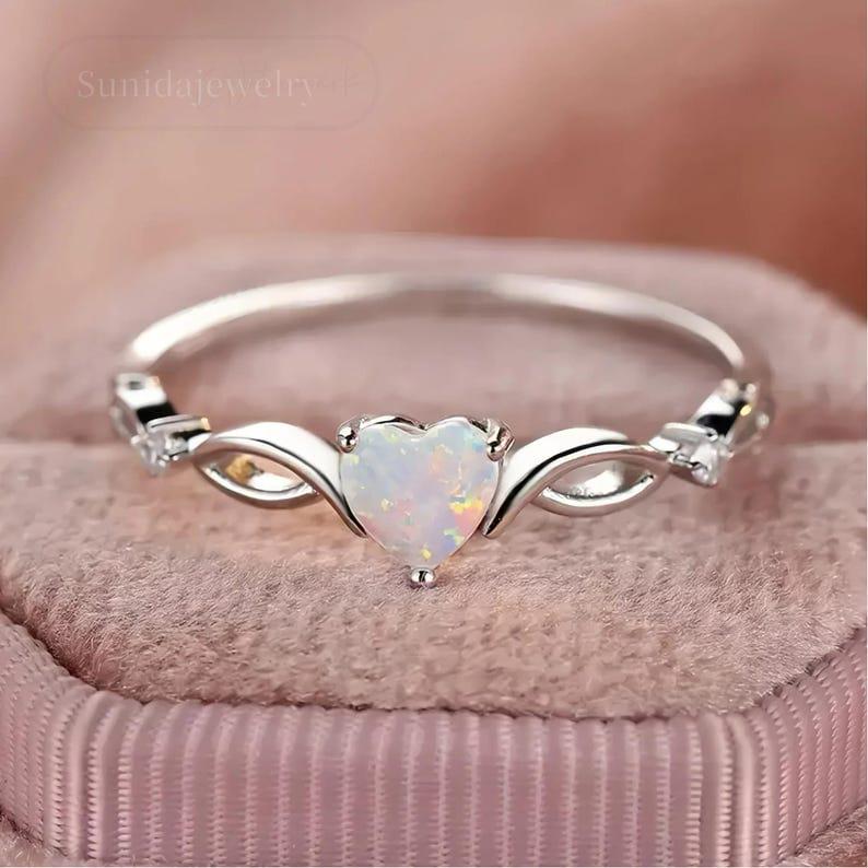 Opal Ring, Promise Ring for Her, Unique dainty Heart Opal Engagement Ring, Women Opal Ring gold, Gemstone Ring Gold, Gift For Her