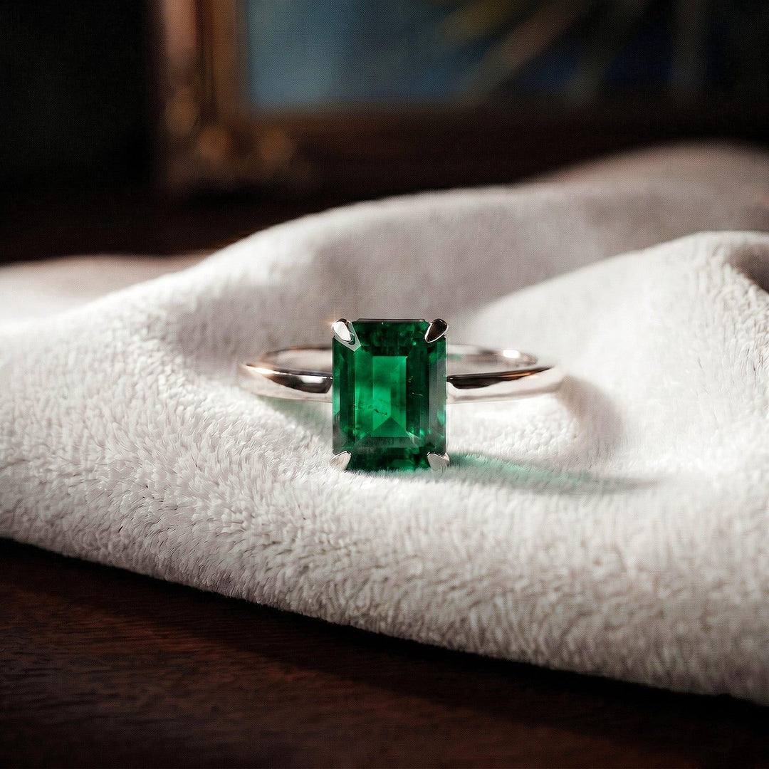 Solitaire Emerald Engagement Ring, Retro Minimalist Style, Anniversary Promise Ring, 4 Prongs, Wedding Ring, 14K Gold Plain Band Ring Women