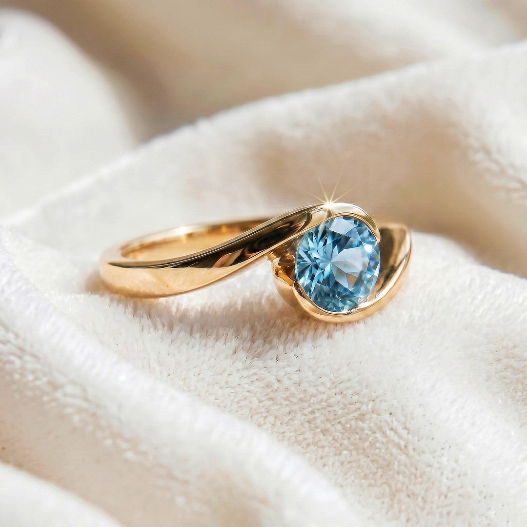 Vintage Aquamarine Round Ring, Half Bezel Setting, Blue Gemstone Ring, Minimalist Gold Ring, March Birthstone Jewelry, Dainty Solitaire Ring