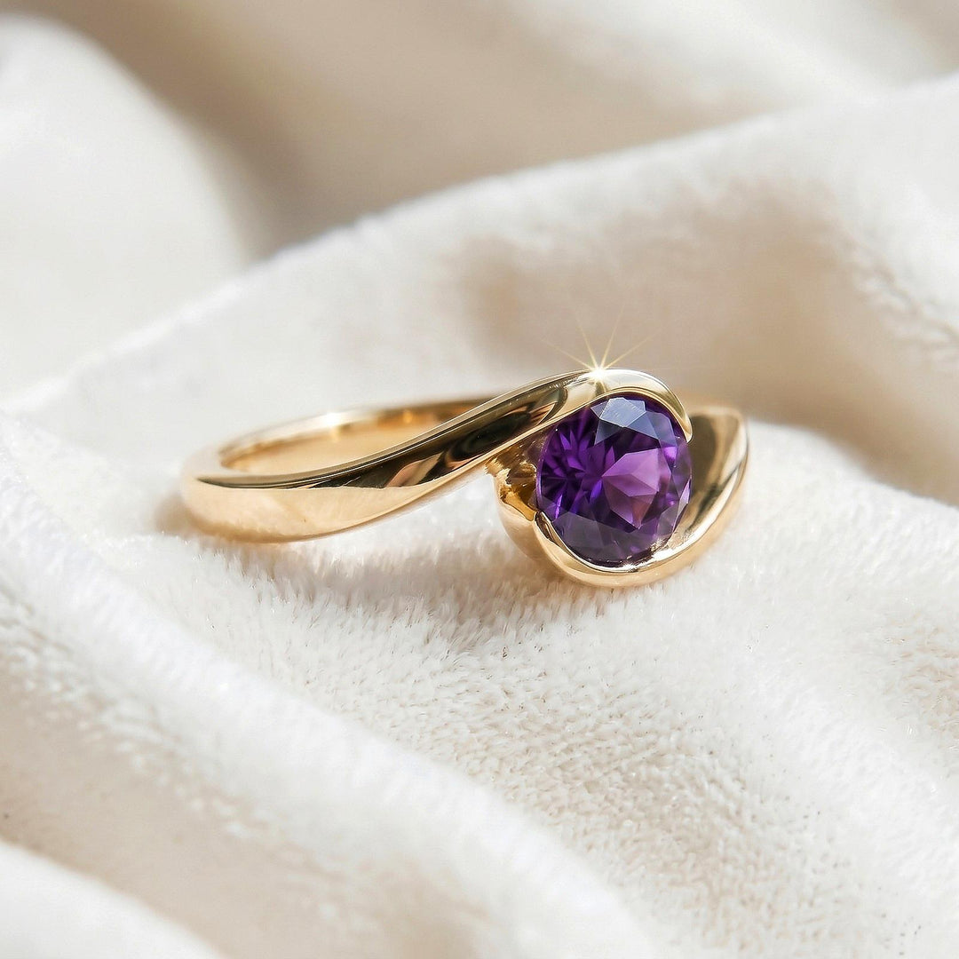 Purple Amethyst Round Wedding Ring, Solitaire 14k Gold Ring, Bezel Set Gemstone Ring, Minimalist Amethyst Ring, Women Jewelry Gift For her